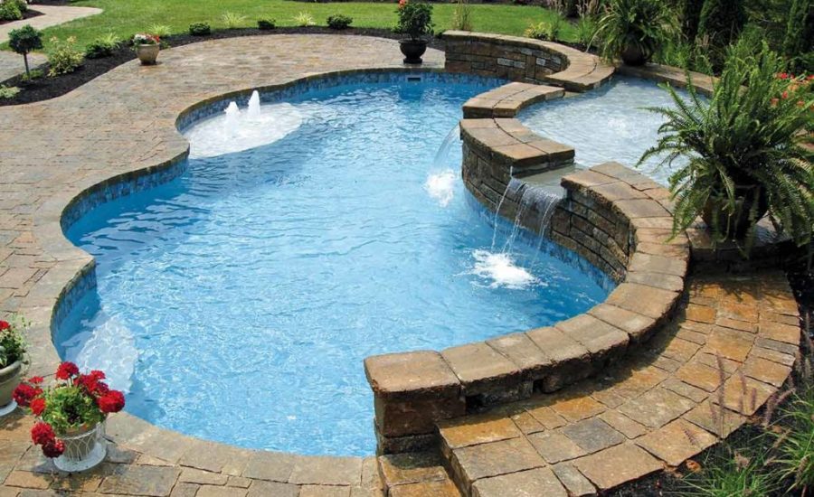 Charm-30 fiberglass pool and small splash deck rendering