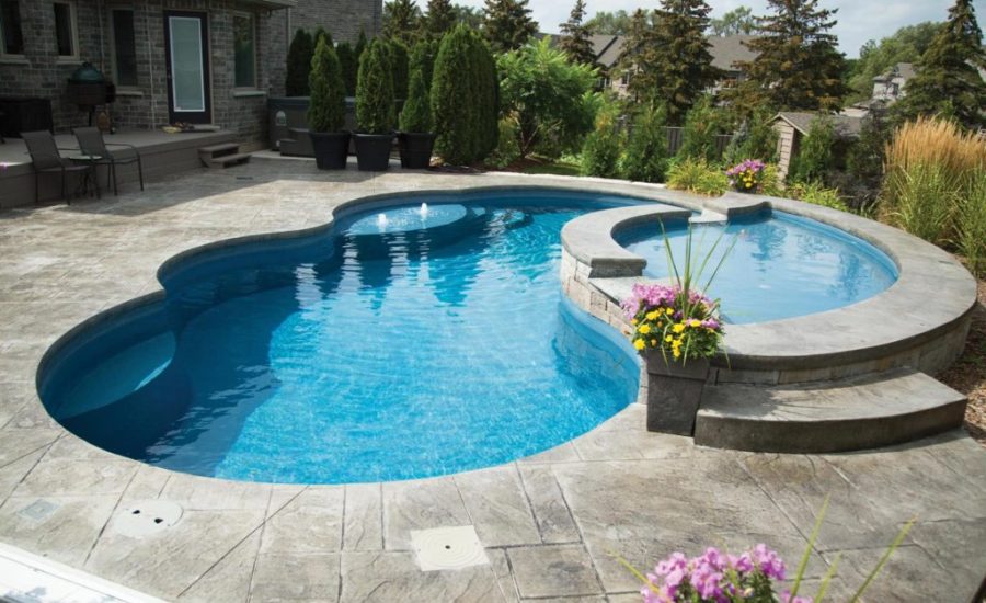 Charm-30 fiberglass pool and small splash deck rendering