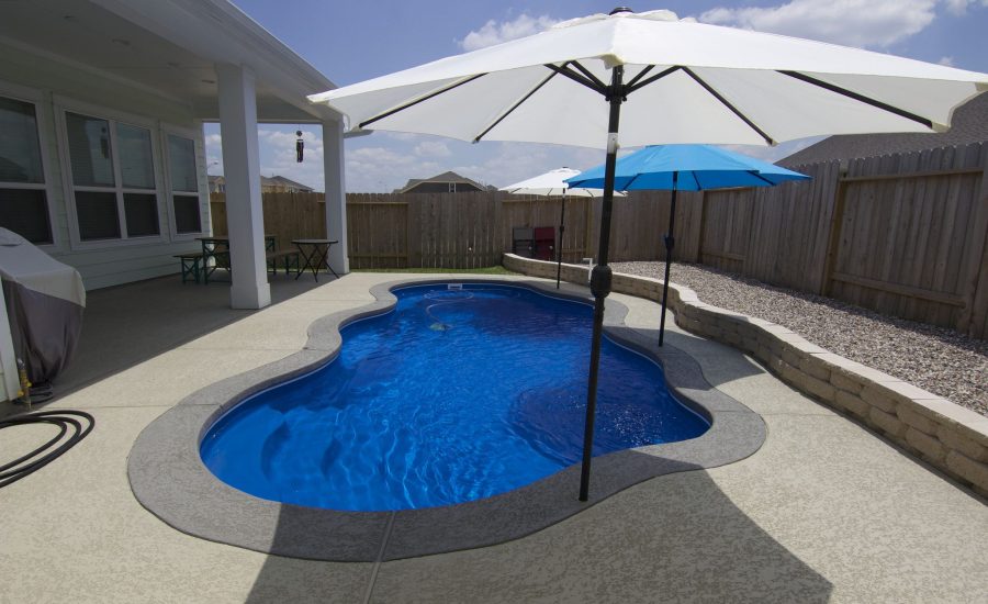 Elegance-25 fiberglass pool rendering