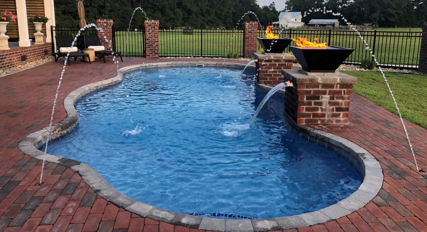 Details about   Fiberglass ground pool mid-sized 14 x 35 Free delivery by 2-18 shell only 