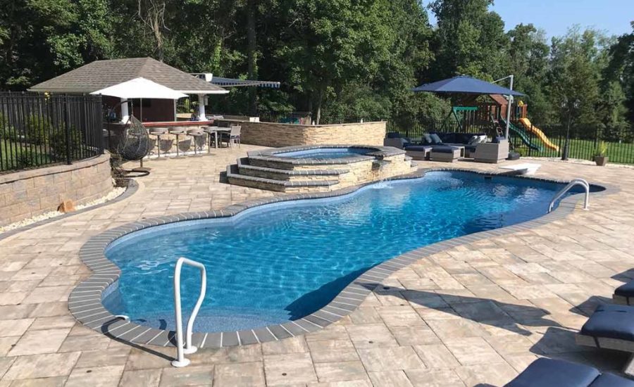 Prominence 40D fiberglass pool rendering