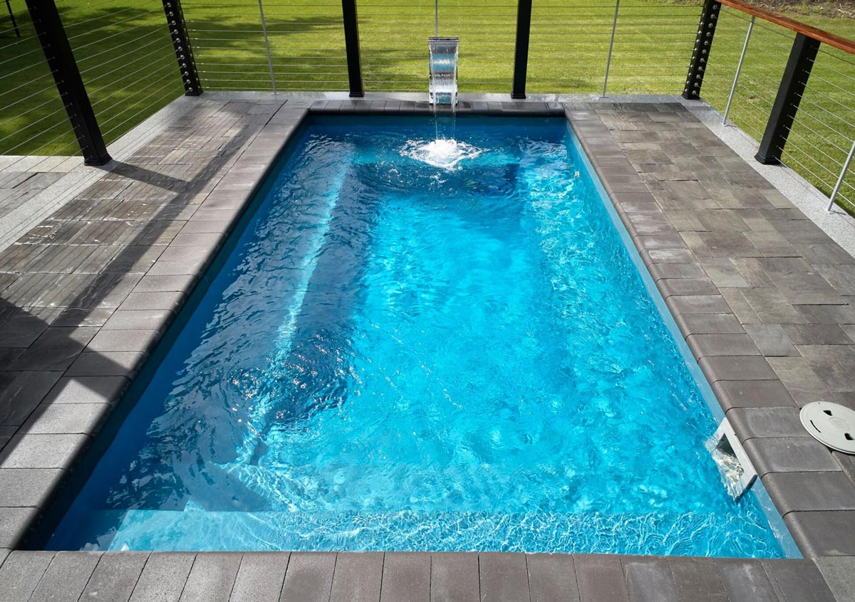 Radiance 16 fiberglass plunge pool rendering