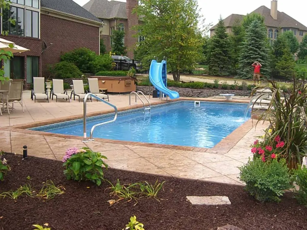 Radiance 40D Inground Fiberglass Pool